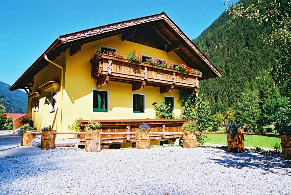 Zum Fuhrmann Apartment Neustift im Stubaital Exterior foto